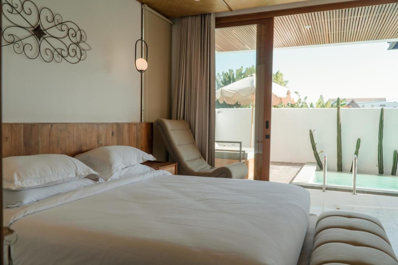 Ophelia Villa Canggu Buitenkant foto